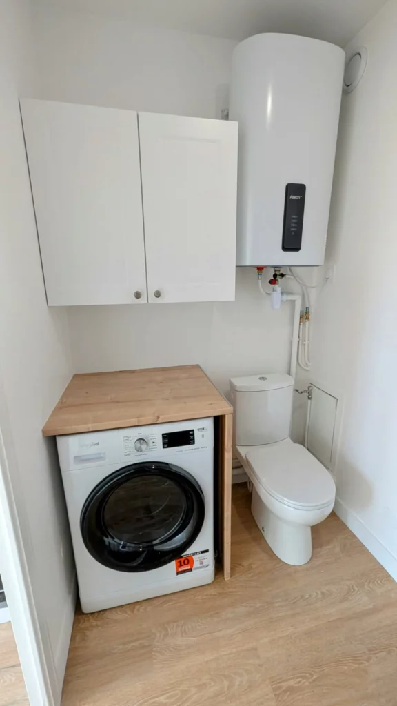 Aménagement petit espace buanderie et WC. Rénovation appartement à Rennes
